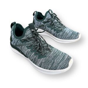 PUMA Women's Ignite Flash Evoknit Sneakers Green Size 8 Running Shoes